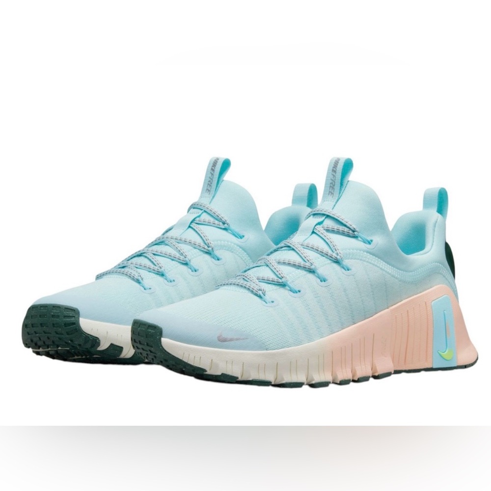 Women's Nike Metcon 6 Training Sneakers Glacier Blue/Metal Silver